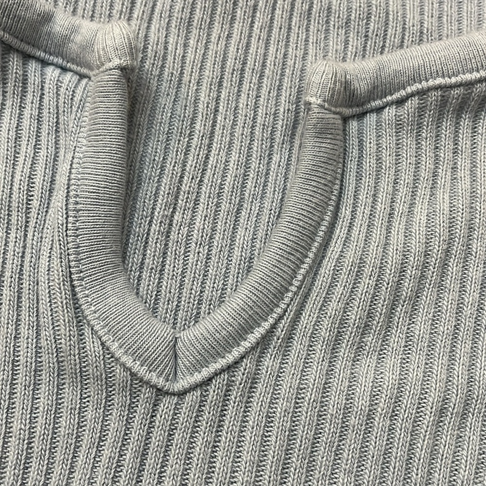 Brandy Melville long sleeve ribbed v-neck sweater